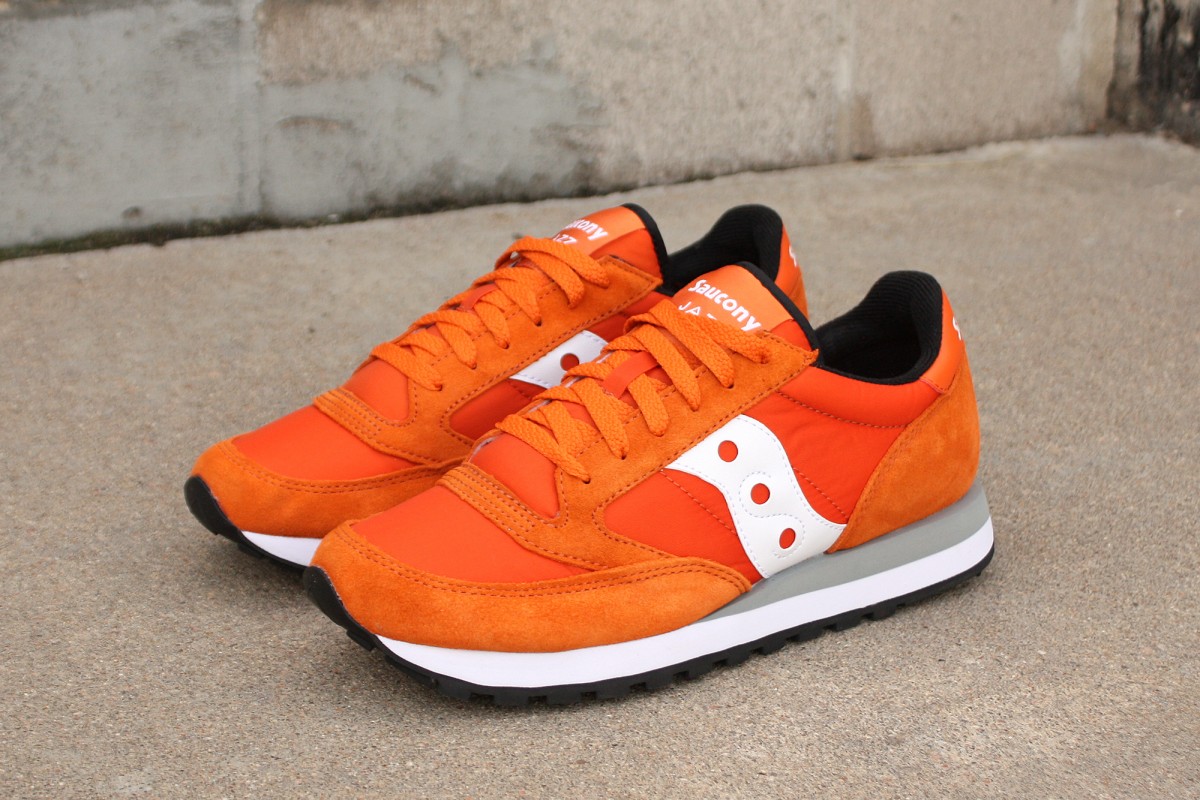 saucony sneakers orange